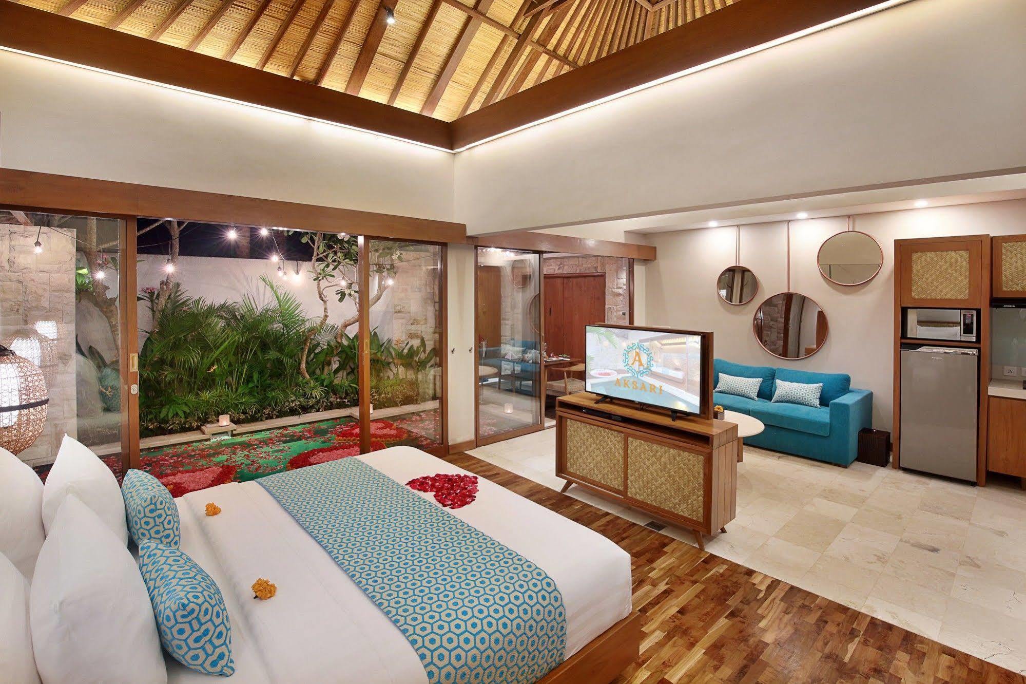 Aksari Villa 塞米亚克 外观 照片